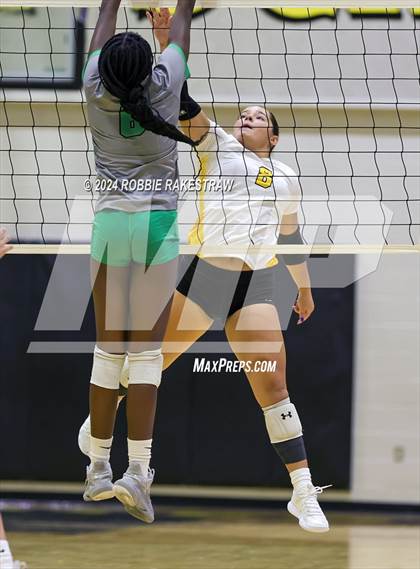 Thumbnail 2 in Newman Smith @ Crandall (Crandall Tournament) photogallery.