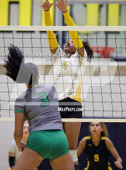 Thumbnail 1 in Newman Smith @ Crandall (Crandall Tournament) photogallery.