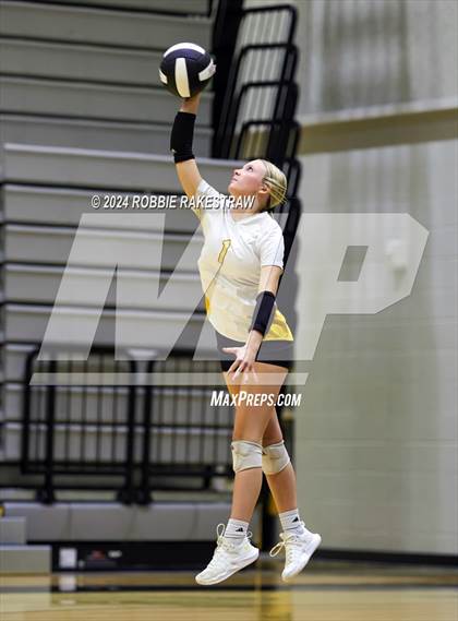 Thumbnail 2 in Newman Smith @ Crandall (Crandall Tournament) photogallery.