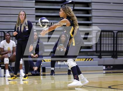 Thumbnail 2 in Newman Smith @ Crandall (Crandall Tournament) photogallery.