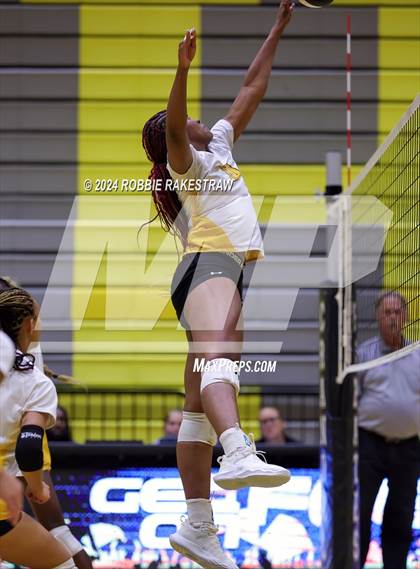 Thumbnail 3 in Newman Smith @ Crandall (Crandall Tournament) photogallery.