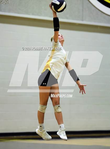 Thumbnail 3 in Newman Smith @ Crandall (Crandall Tournament) photogallery.