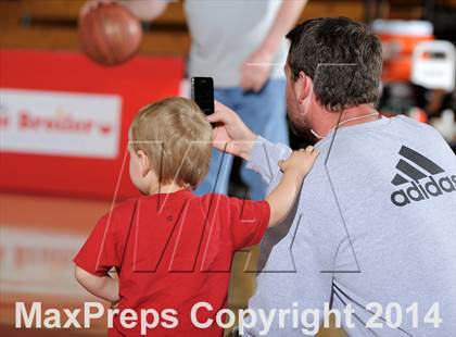 Thumbnail 1 in Oak Park vs. St. Francis (CIF SS DIIIA Final) photogallery.