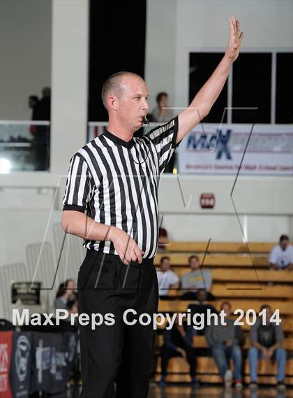 Thumbnail 1 in Oak Park vs. St. Francis (CIF SS DIIIA Final) photogallery.