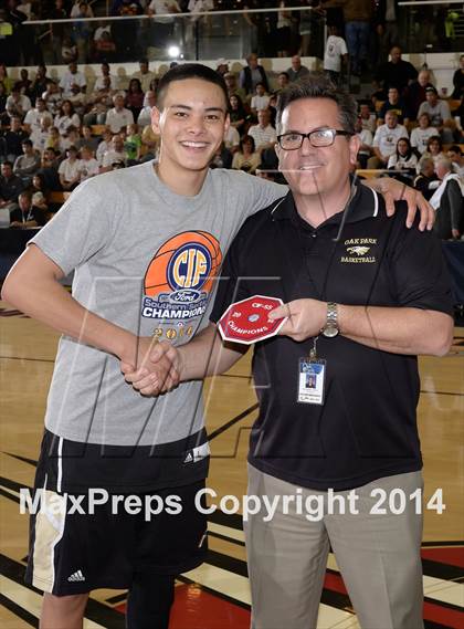 Thumbnail 2 in Oak Park vs. St. Francis (CIF SS DIIIA Final) photogallery.