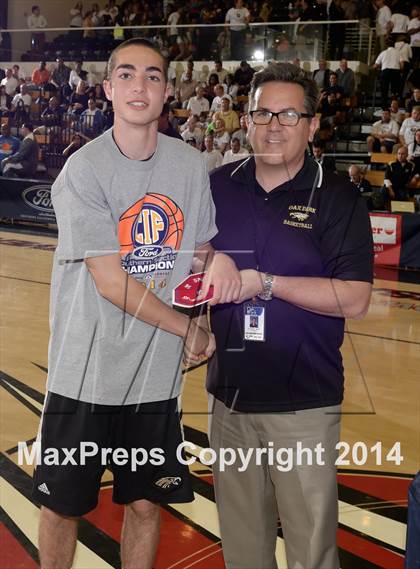 Thumbnail 1 in Oak Park vs. St. Francis (CIF SS DIIIA Final) photogallery.