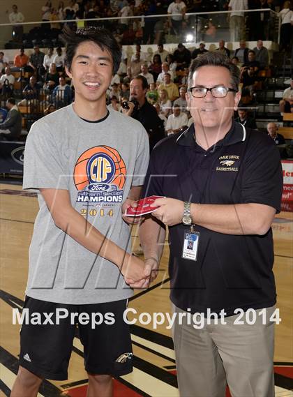 Thumbnail 2 in Oak Park vs. St. Francis (CIF SS DIIIA Final) photogallery.