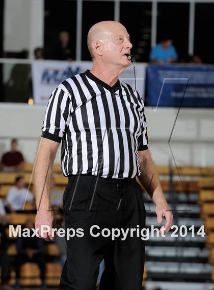 Thumbnail 3 in Oak Park vs. St. Francis (CIF SS DIIIA Final) photogallery.