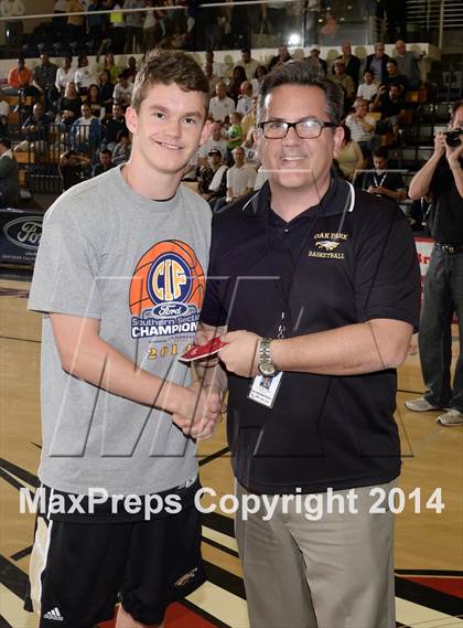 Thumbnail 3 in Oak Park vs. St. Francis (CIF SS DIIIA Final) photogallery.