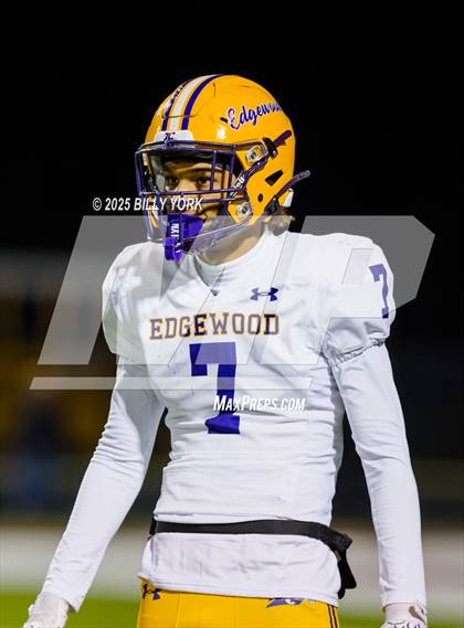 Thumbnail 1 in Edgewood vs Arp (UIL 3A D2 Football Regional) photogallery.