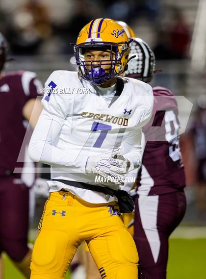 Thumbnail 1 in Edgewood vs Arp (UIL 3A D2 Football Regional) photogallery.