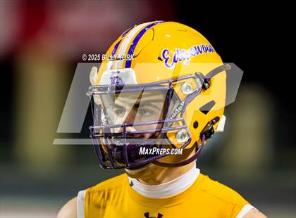 Thumbnail 3 in Edgewood vs Arp (UIL 3A D2 Football Regional) photogallery.