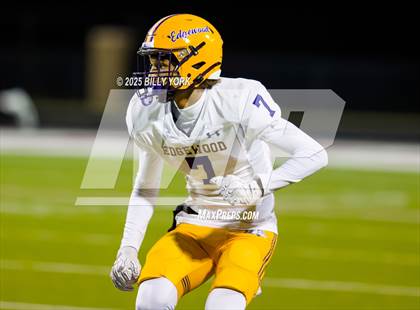 Thumbnail 3 in Edgewood vs Arp (UIL 3A D2 Football Regional) photogallery.
