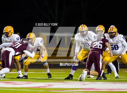 Thumbnail 2 in Edgewood vs Arp (UIL 3A D2 Football Regional) photogallery.