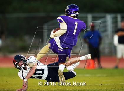 Thumbnail 2 in Sahuaro @ Sabino photogallery.