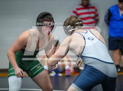 Thumbnail 1 in Bussey Dickerson Invitational photogallery.
