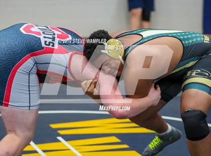 Thumbnail 1 in Bussey Dickerson Invitational photogallery.