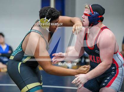 Thumbnail 1 in Bussey Dickerson Invitational photogallery.