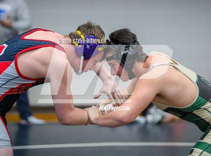 Thumbnail 2 in Bussey Dickerson Invitational photogallery.