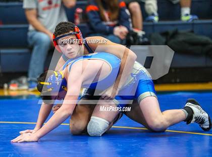 Thumbnail 3 in Bussey Dickerson Invitational photogallery.