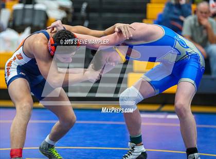 Thumbnail 2 in Bussey Dickerson Invitational photogallery.