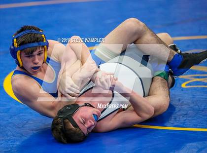 Thumbnail 2 in Bussey Dickerson Invitational photogallery.