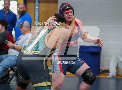 Thumbnail 3 in Bussey Dickerson Invitational photogallery.