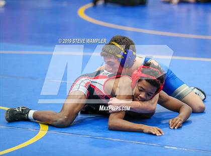 Thumbnail 2 in Bussey Dickerson Invitational photogallery.