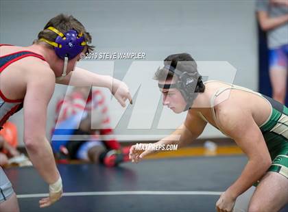Thumbnail 3 in Bussey Dickerson Invitational photogallery.
