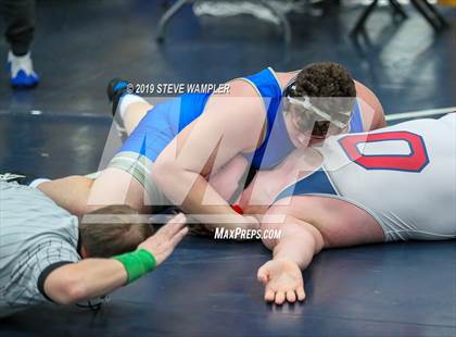 Thumbnail 2 in Bussey Dickerson Invitational photogallery.