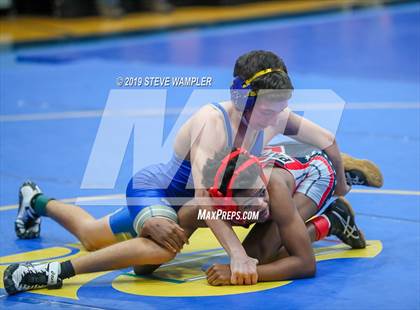 Thumbnail 2 in Bussey Dickerson Invitational photogallery.