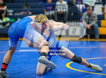 Thumbnail 2 in Bussey Dickerson Invitational photogallery.