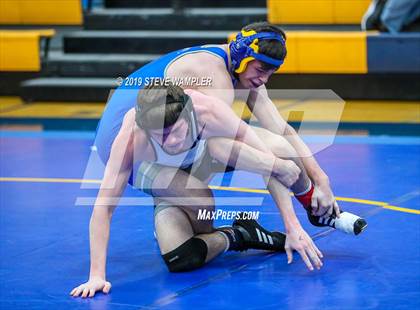 Thumbnail 3 in Bussey Dickerson Invitational photogallery.