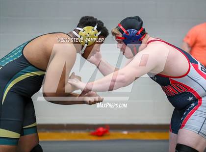 Thumbnail 3 in Bussey Dickerson Invitational photogallery.