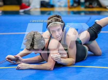 Thumbnail 2 in Bussey Dickerson Invitational photogallery.