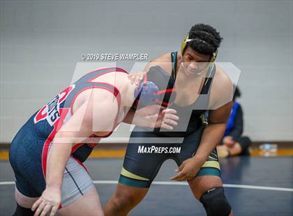 Thumbnail 1 in Bussey Dickerson Invitational photogallery.