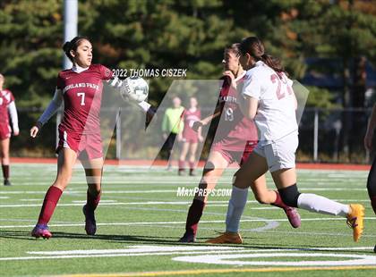 Thumbnail 3 in Riverside vs Highland Park photogallery.