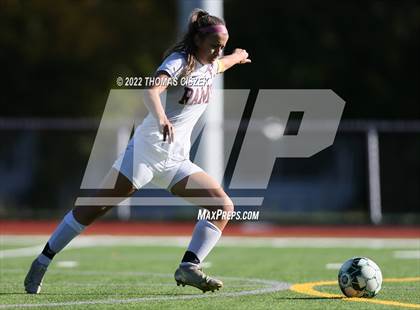 Thumbnail 2 in Riverside vs Highland Park photogallery.