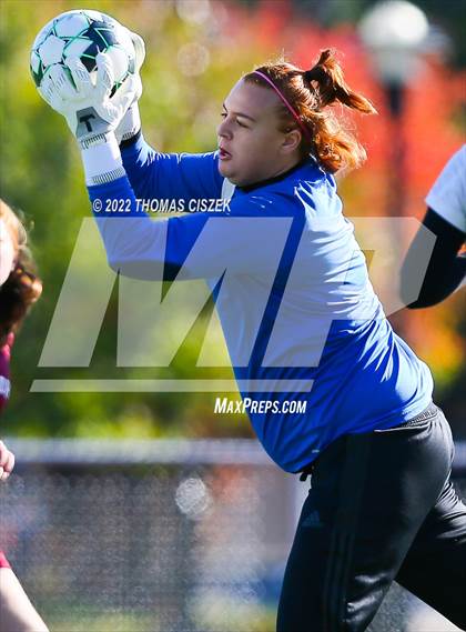 Thumbnail 2 in Riverside vs Highland Park photogallery.