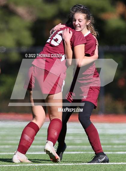 Thumbnail 2 in Riverside vs Highland Park photogallery.