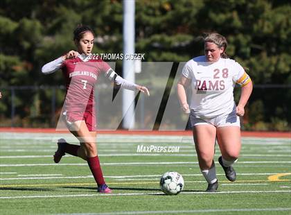 Thumbnail 2 in Riverside vs Highland Park photogallery.