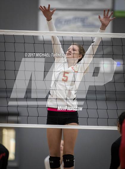 Thumbnail 1 in Chico @ Foothill photogallery.