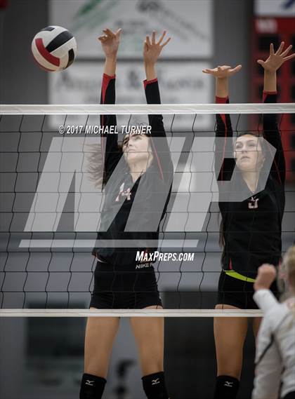 Thumbnail 2 in Chico @ Foothill photogallery.