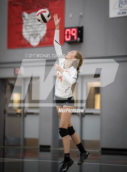 Thumbnail 2 in Chico @ Foothill photogallery.