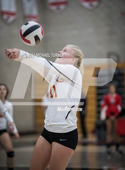 Thumbnail 3 in Chico @ Foothill photogallery.