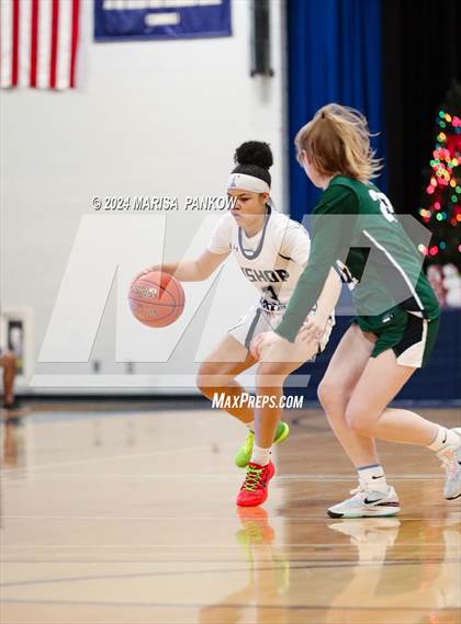 Thumbnail 2 in Bishop Grimes vs Fayetteville-Manlius photogallery.