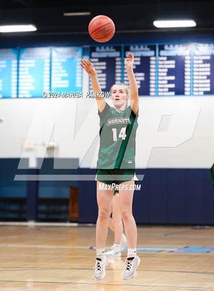 Thumbnail 3 in Bishop Grimes vs Fayetteville-Manlius photogallery.
