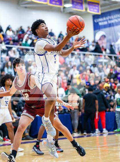 Thumbnail 1 in Garner vs Don Bosco Prep (John Wall Holiday Invitational) photogallery.