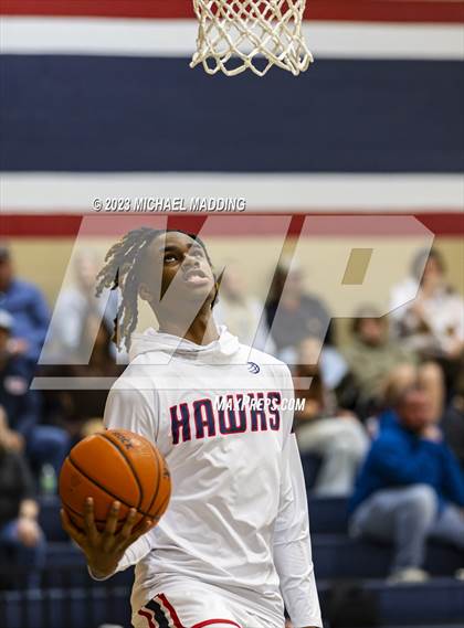 Thumbnail 2 in Goose Creek Memorial @ Hardin-Jefferson photogallery.