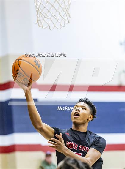 Thumbnail 3 in Goose Creek Memorial @ Hardin-Jefferson photogallery.
